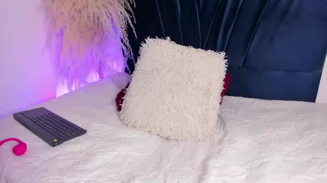 paula_hillss_, model webcam de Chaturbate: fotos