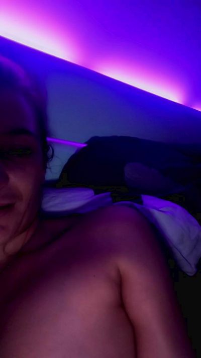 dreamloveme – Cam4 webkamerás modell