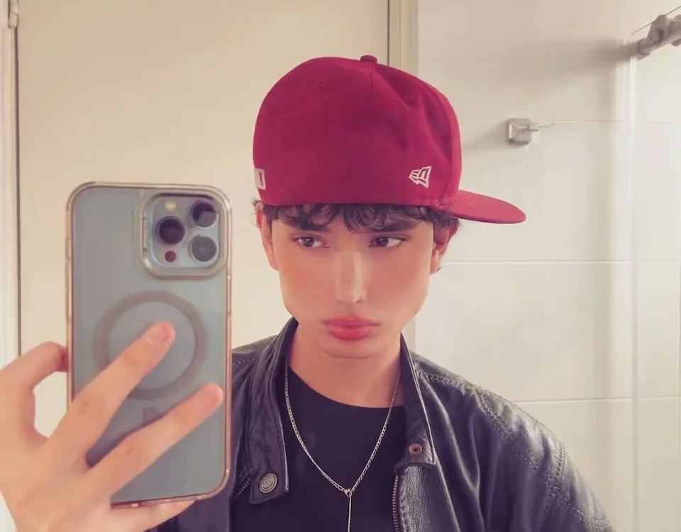 Eidan_collins, model webcam pe Stripchat: poze
