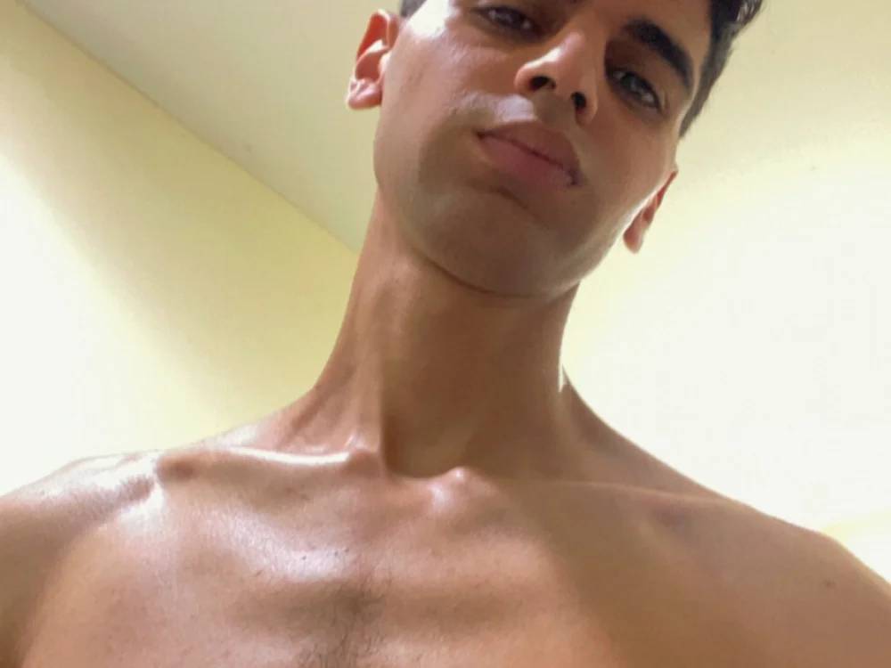 boda1911 – Stripchat webkamerás modell