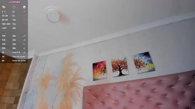 chiaramoretti, model webcam de Chaturbate: fotos