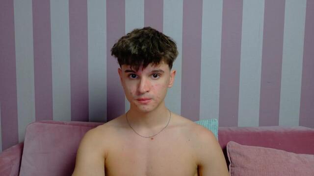 armand-bubka, cam model su Flirt4Free: foto
