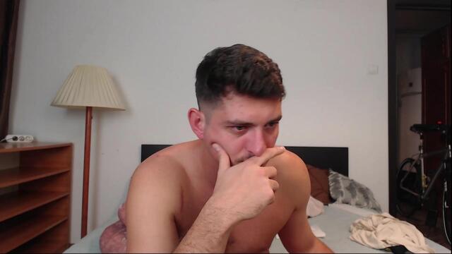 andy-fame: عارضة كاميرا ويب على Flirt4Free