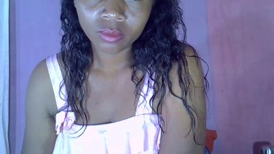 rose_h, modelo webcam de Cam4: fotos
