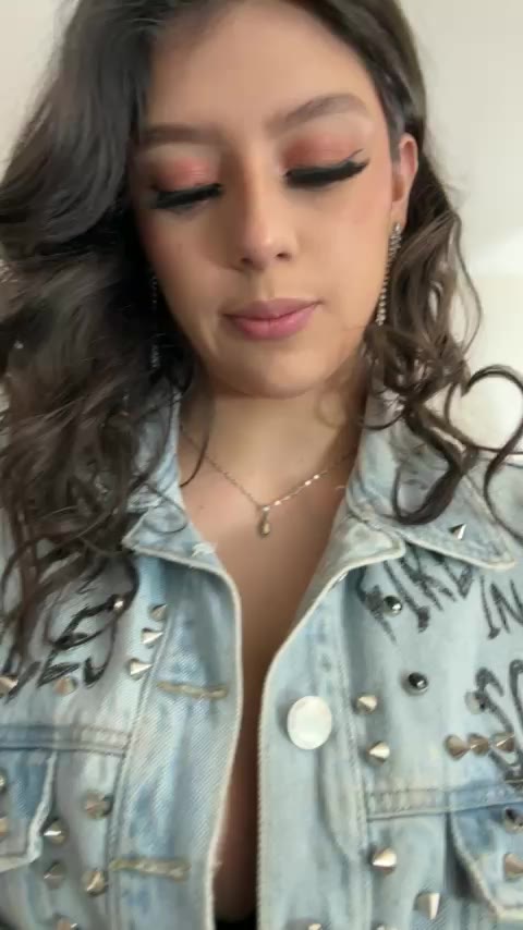 naominieto (LiveJasmin): foto un profils