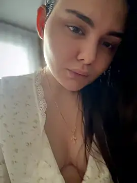 NikaMur, modèle webcam Stripchat : photos