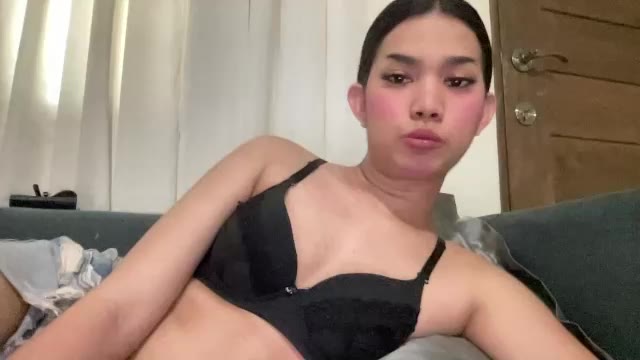 asiansweet_lily (Chaturbate): ảnh người mẫu webcam