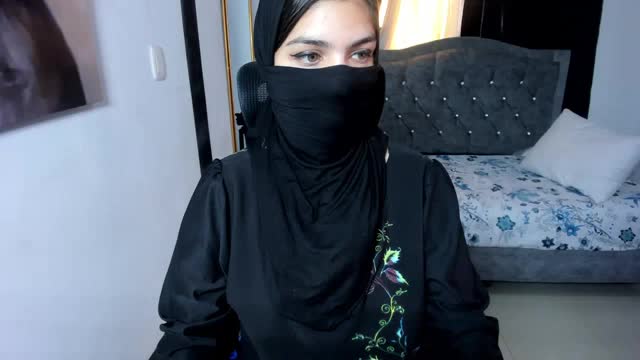 aniisaali na XloveCam: fotky a profil