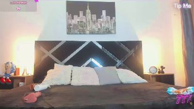 Preview photo of webcam model scarlettprinces on Cam4