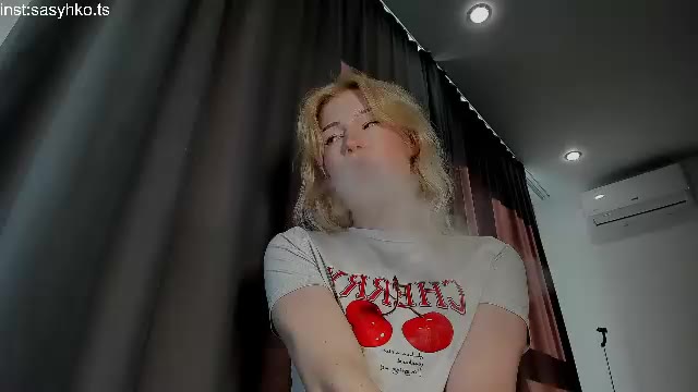 soska_albinosk – Chaturbate webkamerás modell