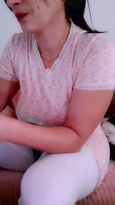 doucequeen บน Cam4: รูปภาพและโปรไฟล์