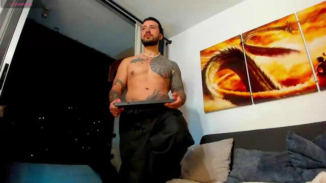 dave-max, model webcam de Flirt4Free: fotos