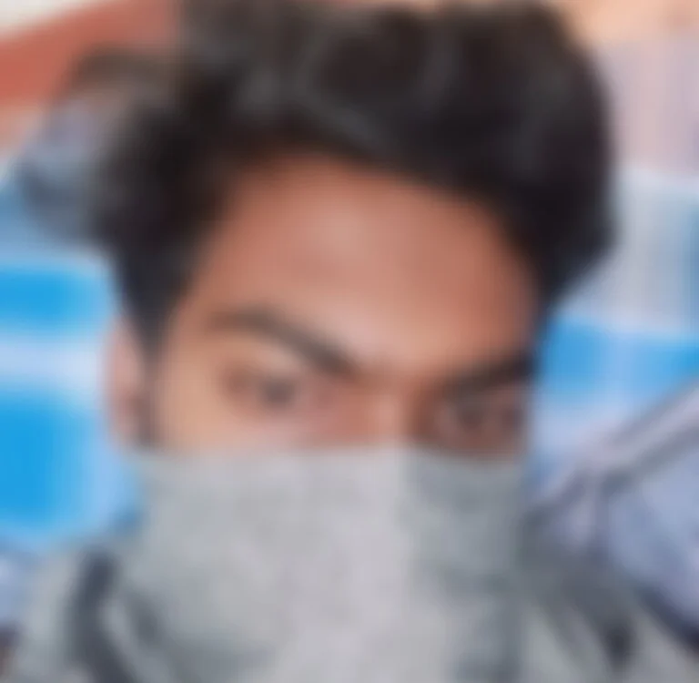 Preview photo of webcam model Tamil_payan_21 on Stripchat