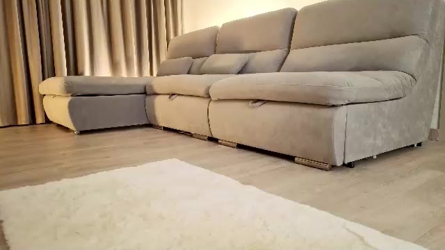 Preview photo of webcam model evangel111 on Chaturbate