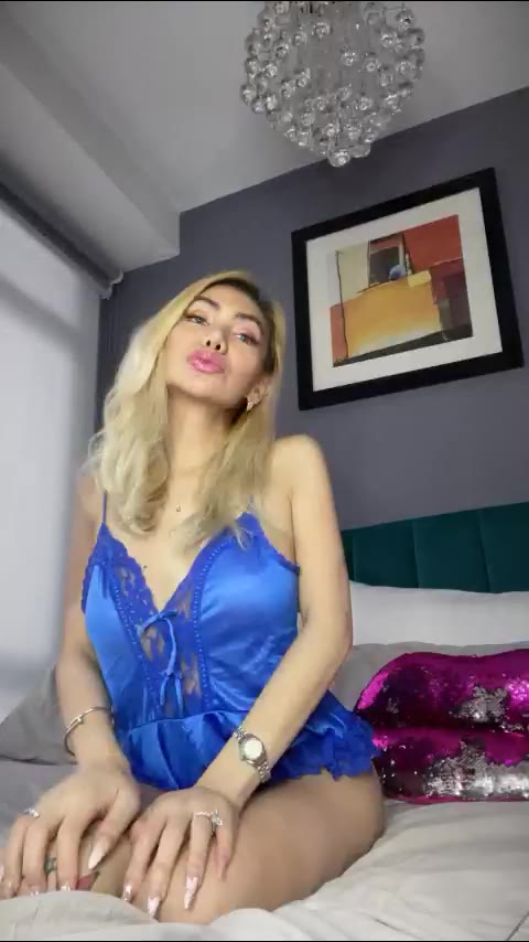 mawifoster, webcammodell på LiveJasmin: bilder