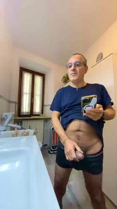milk1958, model webcam de Cam4: fotos
