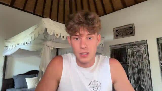 Preview photo of webcam model orlando-nadal on Flirt4Free
