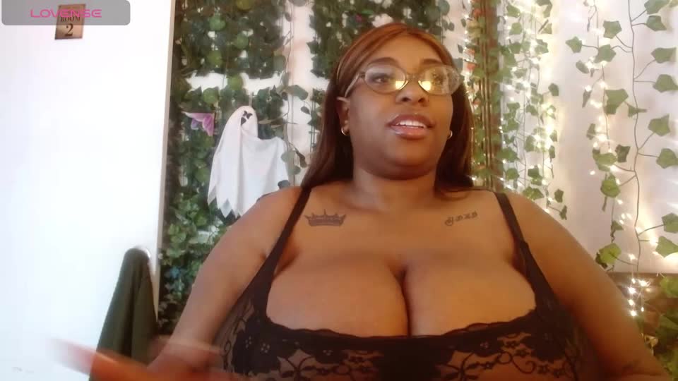 Preview photo of webcam model natylm on XloveCam