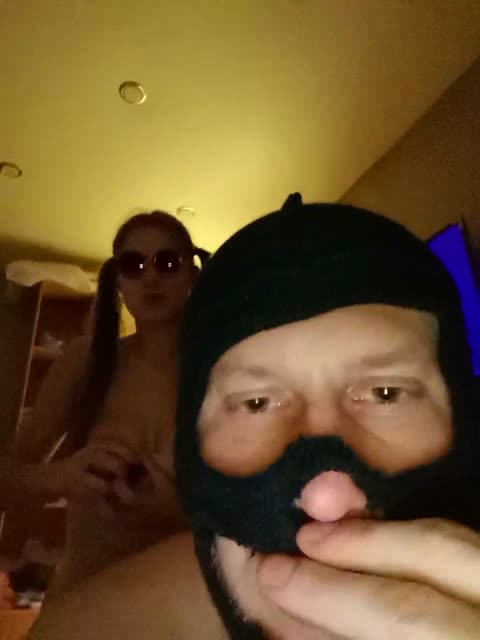 youshlut — BongaCams 直播模特：照片与资料