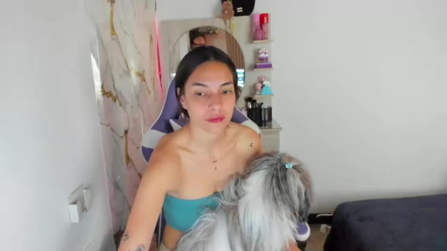 juliette_sweet05 në Chaturbate: foto dhe profili