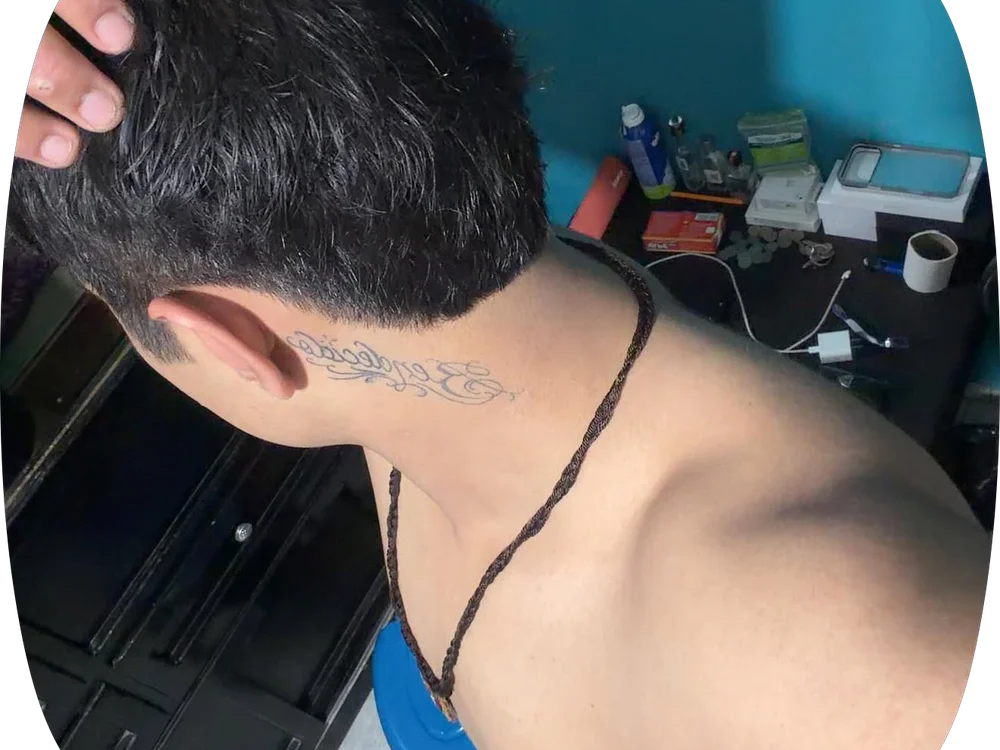 Preview photo of webcam model marquitoseltimido1 on Stripchat