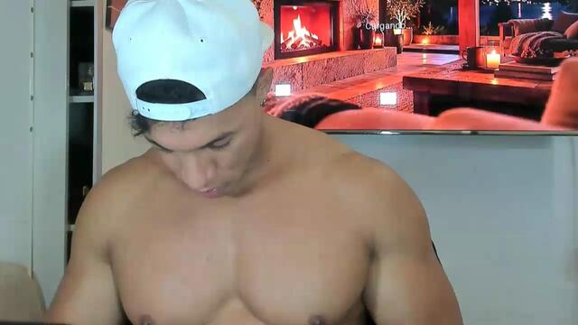 mat-strong – уебкам модел в Flirt4Free: снимки