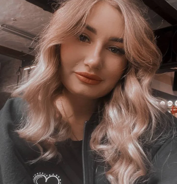 _Agata_ (Stripchat): ảnh người mẫu webcam