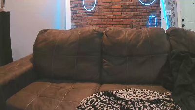 Preview photo of webcam model twicethetease2 on Cam4
