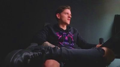 Preview photo of webcam model felixstark on Cam4