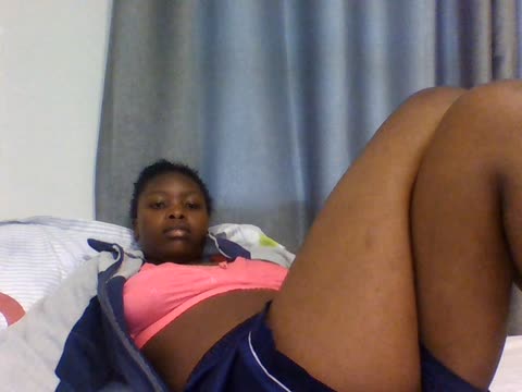 comfort2a, model webcam pe BongaCams: poze