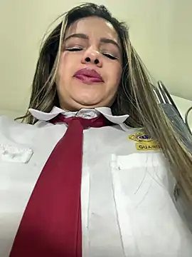 Ariana-07 (Stripchat): nuotraukos, profilis