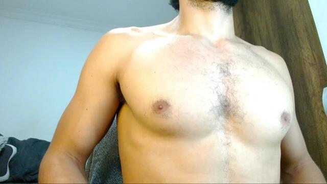 tom-wills – Flirt4Free webkamerás modell