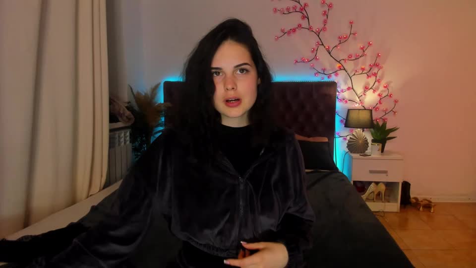 jennamiu, webcammodell på XloveCam: bilder
