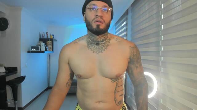 dereck-green — Flirt4Free ওয়েবক্যাম মডেল: ছবি