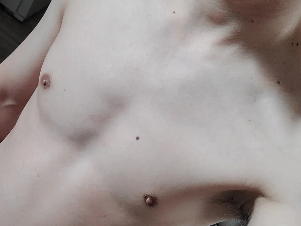 Earth_001 – Webcam-Modell auf Stripchat
