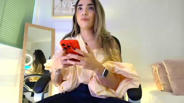 adharacooperr ב-XloveCam: תמונות ופרופיל