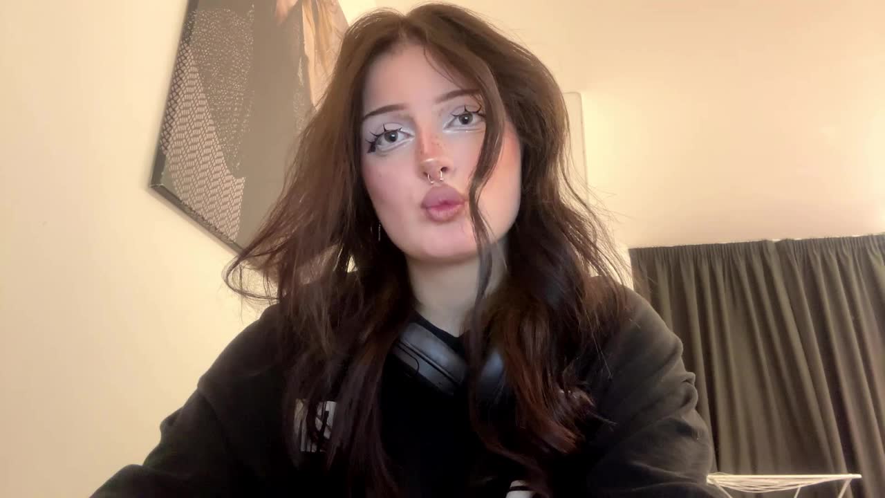 kaleighdiprima, webcammodell på XloveCam: bilder