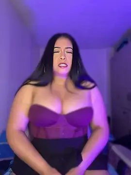 cami_ortiz__ на Stripchat: фото вебкам-моделі