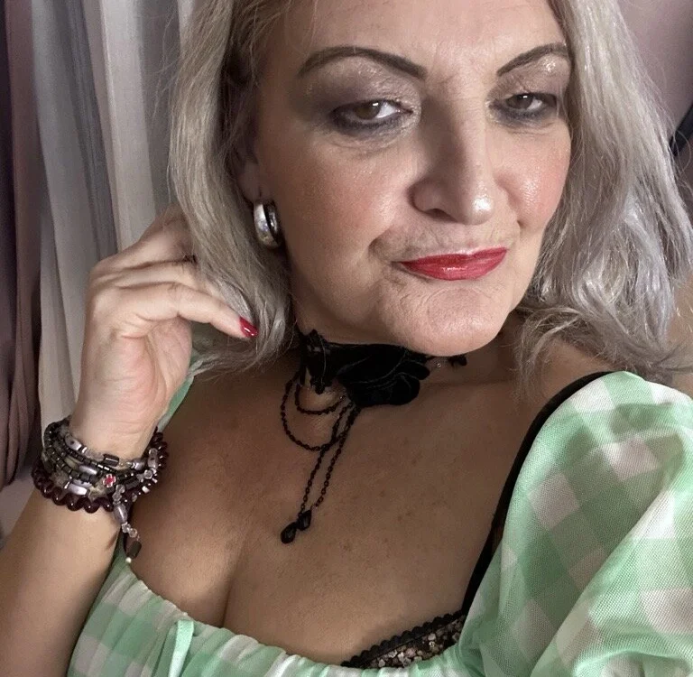 Allura_Jenson — Stripchat 直播模特：照片与资料