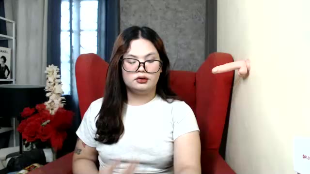 marga0619, modelo webcam de Chaturbate: fotos
