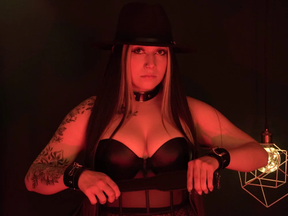lilith_gray9, modelo webcam de Stripchat: fotos