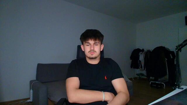 charlton-lee, μοντέλο webcam στο Flirt4Free
