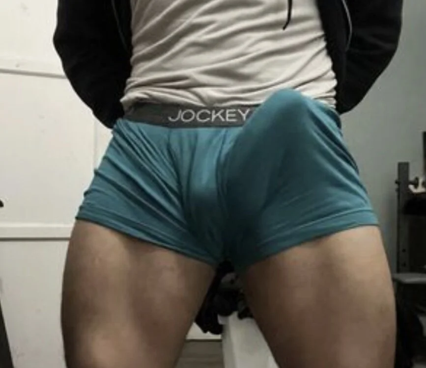 AjAj1985, вебкам модел на Stripchat: слике