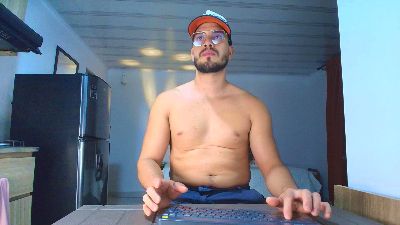 tommy_john, μοντέλο webcam στο Cam4