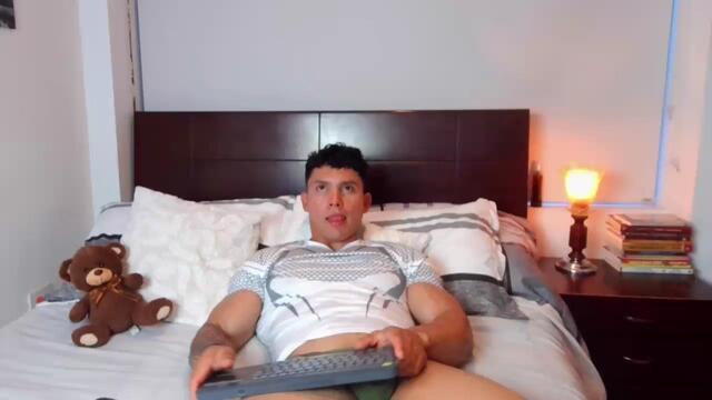 Preview photo of webcam model adamm-turner on Flirt4Free