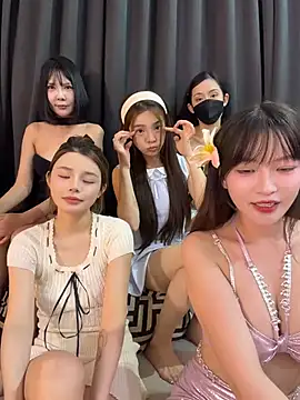 tutuya01 на Stripchat: слики и профил