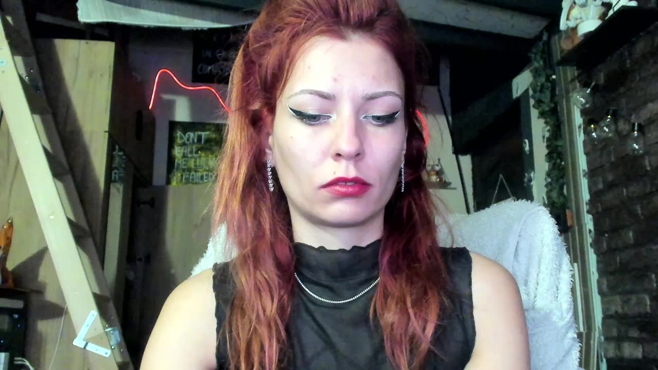 karokaroline, webcam model na XloveCam: slike