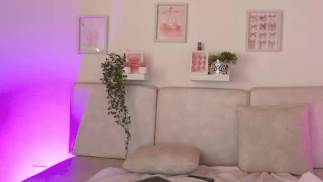 olivia_noxie – Webcam-Modell auf Chaturbate