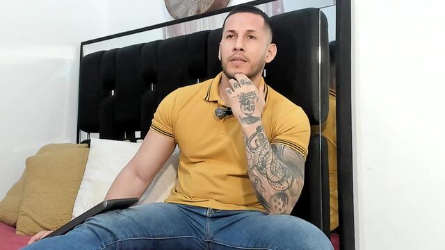 george-diesell – Flirt4Free webkamerás modell