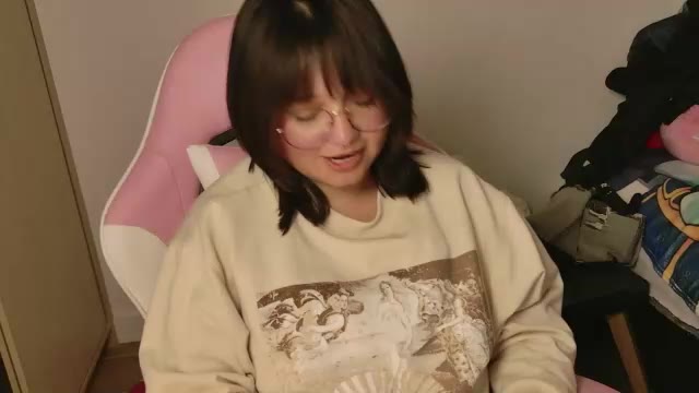 iam_zoechan (Chaturbate): fotod ja profiil